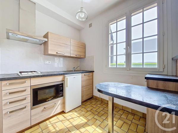 Maison à vendre  12 pièces - 143,62 m2 BEAUMONT - 63