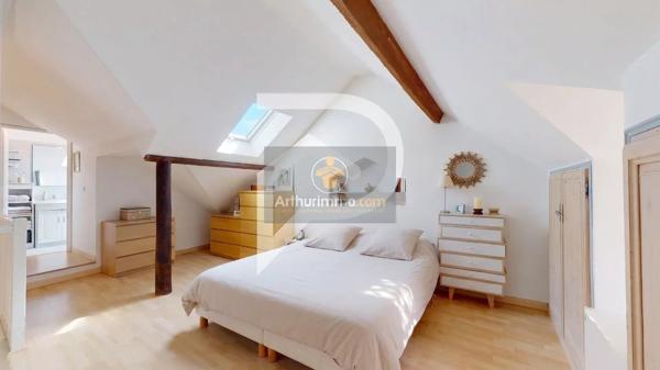 Vente                                                      Maison
                        
                     3 pièces                      120 m2                     à L'Étang-la-Ville