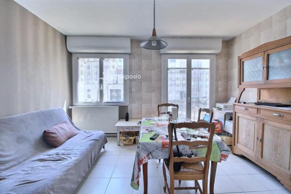Appartement Niort 3 pièce(s) 72.83 m2 AVENUE DE LIMOGES .