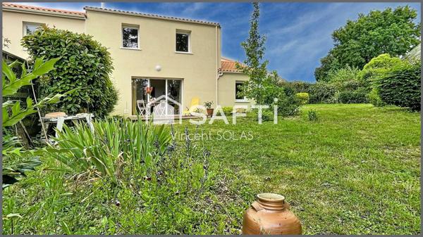 Maison de 85 m² - 3 Chambres - 2 SDE - 2 WC - Jardin et Garage