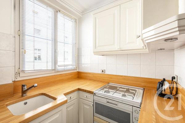 Appartement à vendre  2 pièces - 45 m 2   PARIS  - 75005