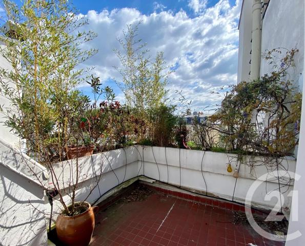 Appartement à vendre  2 pièces - 45 m 2   PARIS  - 75005