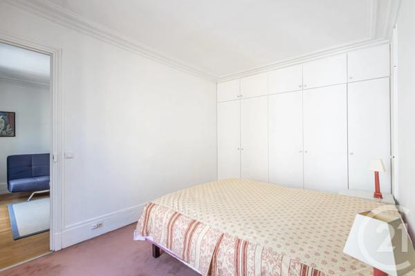 Appartement à vendre  2 pièces - 45 m 2   PARIS  - 75005