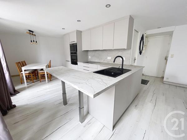 Appartement T3 à vendre  3 pièces - 76,70 m2 DINAN - 22