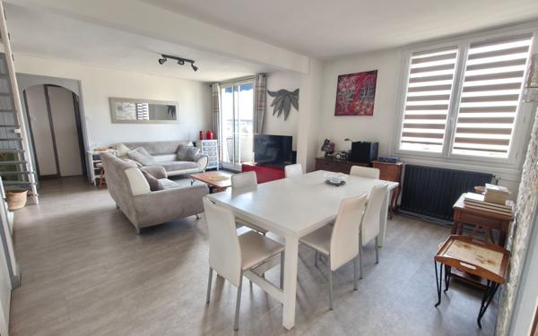 Appartement à vendre    4 pièces • 78,75 m2 Grenoble
