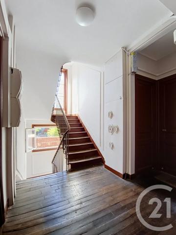 Appartement F2 à vendre  2 pièces - 37,03 m 2   ST DENIS  - 93