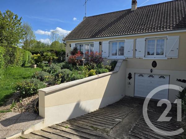 Maison à vendre  5 pièces - 109,20 m 2   MONTARGIS  - 45