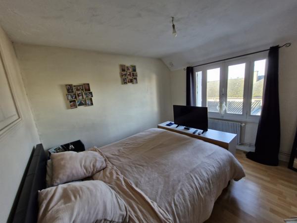 MAISON 6 PIECES - 3 CHAMBRES - TERRASSE