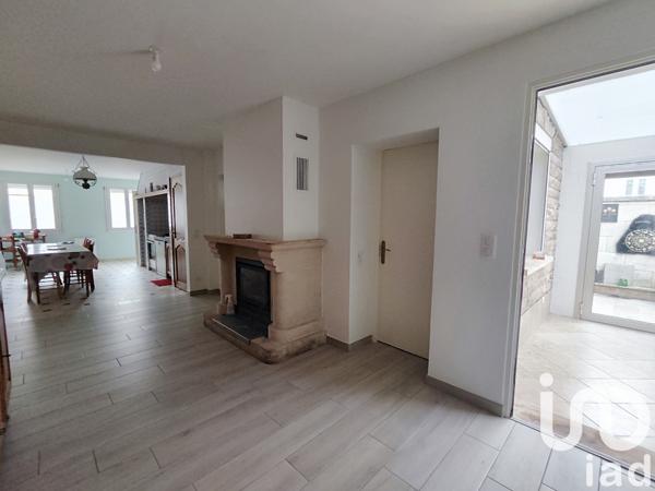 Maison à vendre 7 pièces 154 m² Châlons-en-Champagne