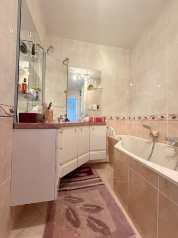 Appartement 5 pièce(s) 3 chambre(s) 110 m²