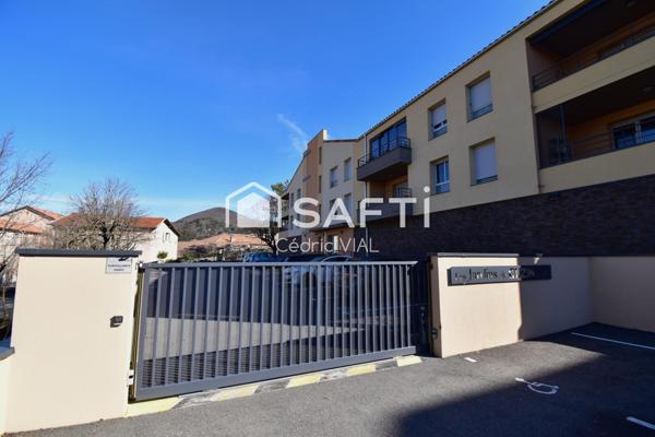 T2 récent avec jardin + ascenseur + garage