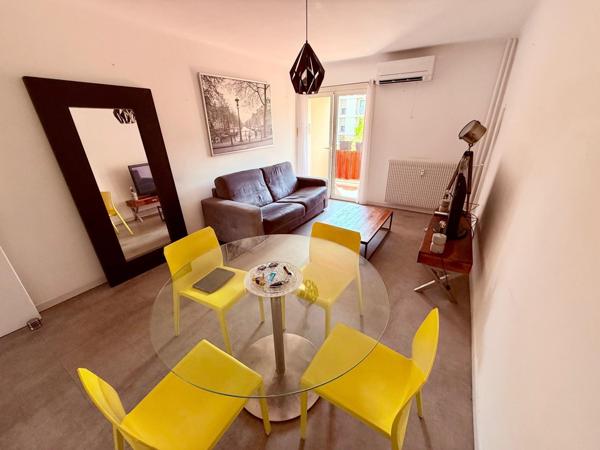 Saint Raphaël appartement 2 pièces 48 m² proche centre.