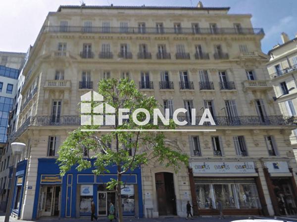 Location Appartement 3 pièces 64 m² - 3 RUE COLBERT Marseille 13001