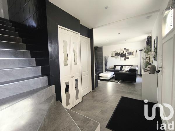 Maison à vendre 8 pièces 163 m² Maule