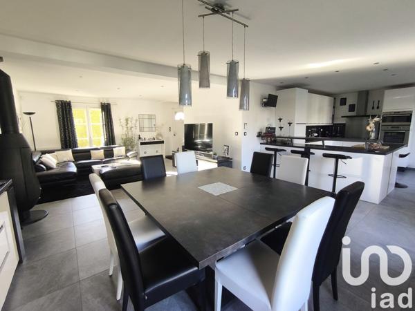 Maison à vendre 8 pièces 163 m² Maule