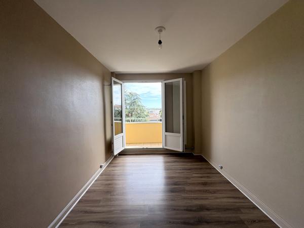 Spacieux appartement T4 en dernier étage