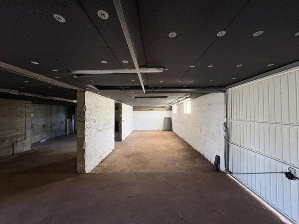 Maison individuelle à rénover sur terrain de 900 m²