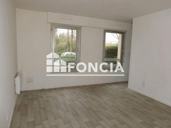 Location Studio 25.68 m² - 67/77 PROMENADE DES COURS Poitiers 86000
