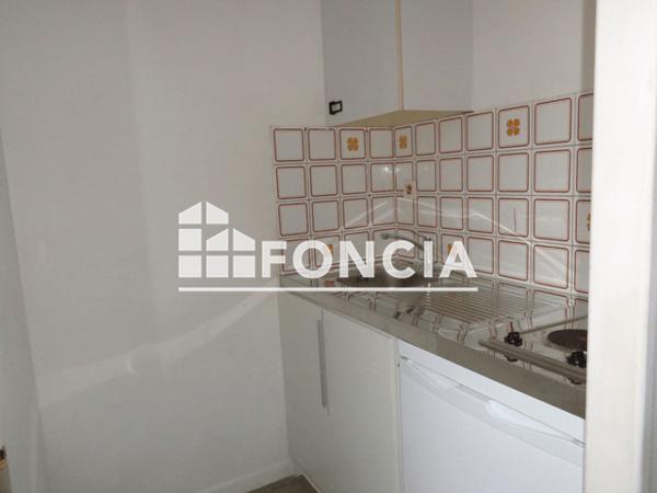 Location Studio 25.68 m² - 67/77 PROMENADE DES COURS Poitiers 86000