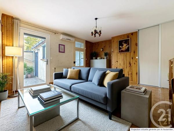 Maison à vendre  6 pièces - 103 m 2   LE PETIT QUEVILLY  - 76