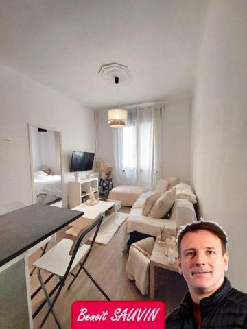 Vendu LIBRE ou LOUE / 50m de la plage?