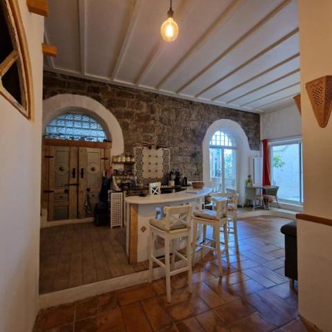 Dpt Corse (20), PROPRIANO hyper centre, à vendre appartement loft T4 de 113 m