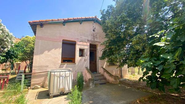 PROPRIÉTÉ AGRICOLE POLYVALENTE AVEC HABITATIONS, CHEPTEL , 3,8 HECTARES