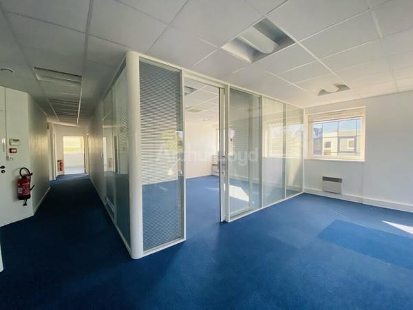 BUREAUX à LOUER de 155 m²