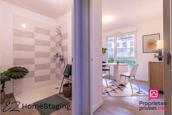 BAISSE DE PRIX. T4 - 84,80 m² Idéalement situé: 243 000  avec terrasse , double garage. Très Grand confort MONTEUX (84170)