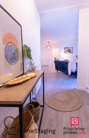 BAISSE DE PRIX. T4 - 84,80 m² Idéalement situé: 243 000  avec terrasse , double garage. Très Grand confort MONTEUX (84170)