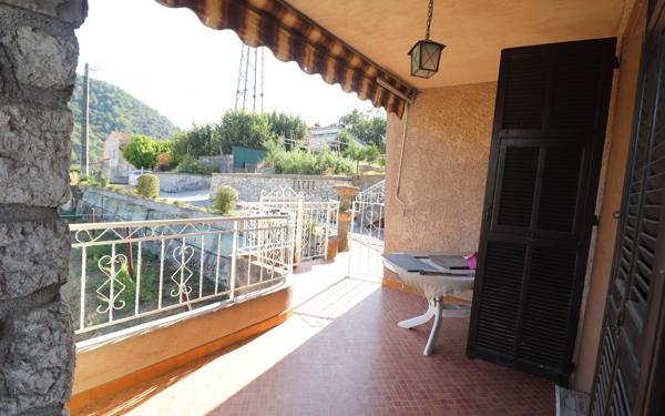 Maison à vendre    6 pièces • 173,12 m2 Cantaron