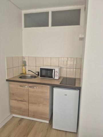 GRAVIGNY - 27930 - Studio RDC - Résidence sécurisée - 24 m2 - 54000  HAI