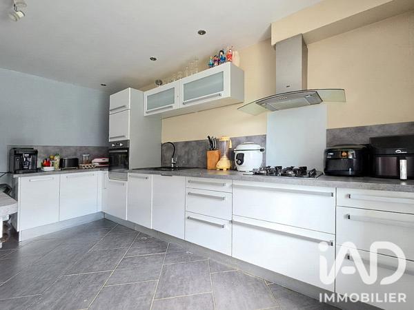 Maison à vendre 6 pièces 180 m² Carentan-les-Marais