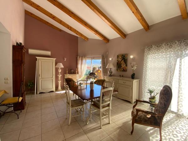 Dpt Pyrénées Orientales (66), à vendre PRADES maison 5 pièces 98 m² sur terrain 454 m² terrasse piscine