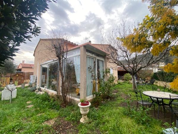 Dpt Pyrénées Orientales (66), à vendre PRADES maison 5 pièces 98 m² sur terrain 454 m² terrasse piscine