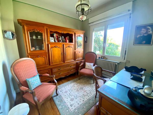 Maison T4 avec studio indépendant et sous-sol à LUXEY (40)