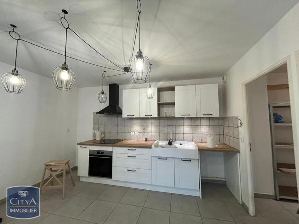 Appartement à louer 4 pièces 80.87m²