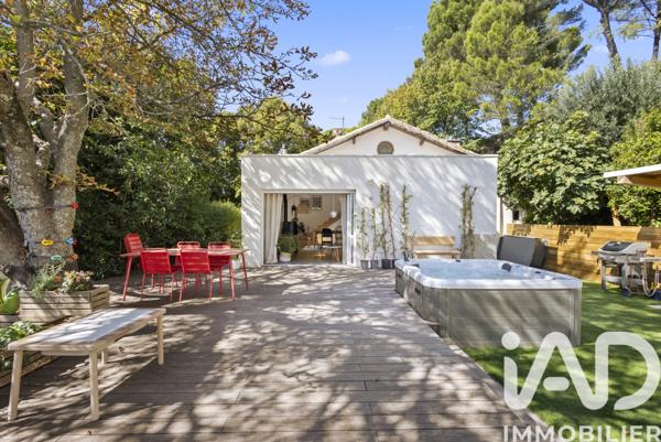 Maison à vendre 6 pièces 128 m² Aix-en-Provence