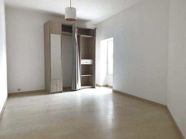 BOURG PONT ST MARTIN - Appartement - 3 pièces - 55 m²