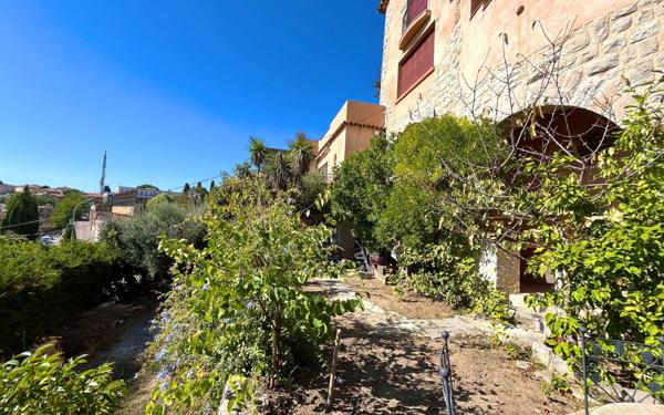 Maison à vendre    4 pièces • 135,40 m2 Grasse