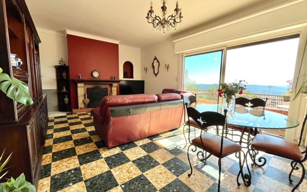 Maison à vendre    4 pièces • 135,40 m2 Grasse