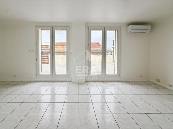 T2 43 m² refait à neuf  terrasse 25 m² 13010 Marseille