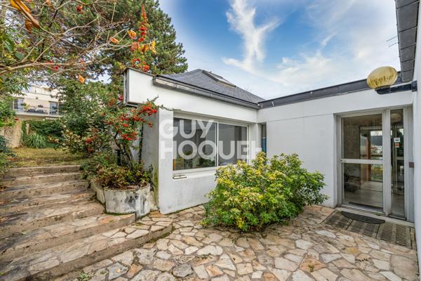 EXCLUSIVITE GUY HOQUET - Découvrez cette Superbe maison Familiale secteur prisé et calme