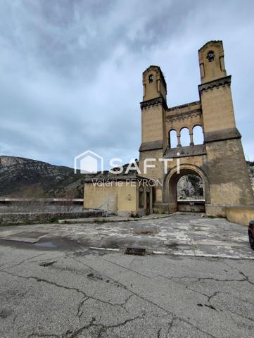 À Vendre : Terrain en Zone Forestière à Mirabeau