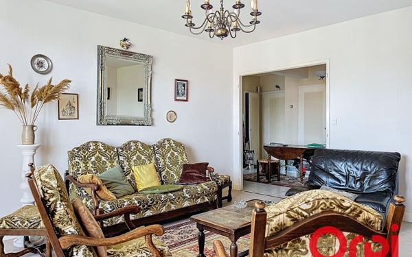 Appartement à vendre    3 pièces • 100,45 m2 Montluçon