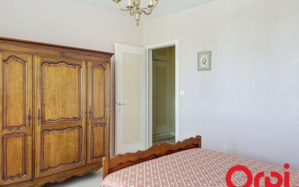 Appartement à vendre    3 pièces • 100,45 m2 Montluçon