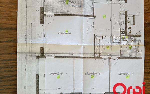 Appartement à vendre    3 pièces • 100,45 m2 Montluçon