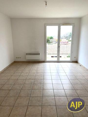 Vente appartement Saintes : 117 000 € - AJP Immobilier Saintes