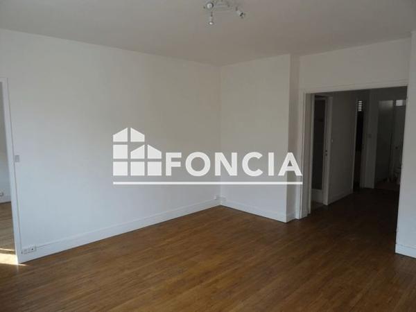 Location Appartement 3 pièces 69.86 m² - 2 RUE BONCENNE Poitiers 86000