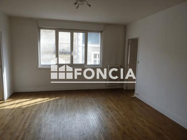 Location Appartement 3 pièces 69.86 m² - 2 RUE BONCENNE Poitiers 86000
